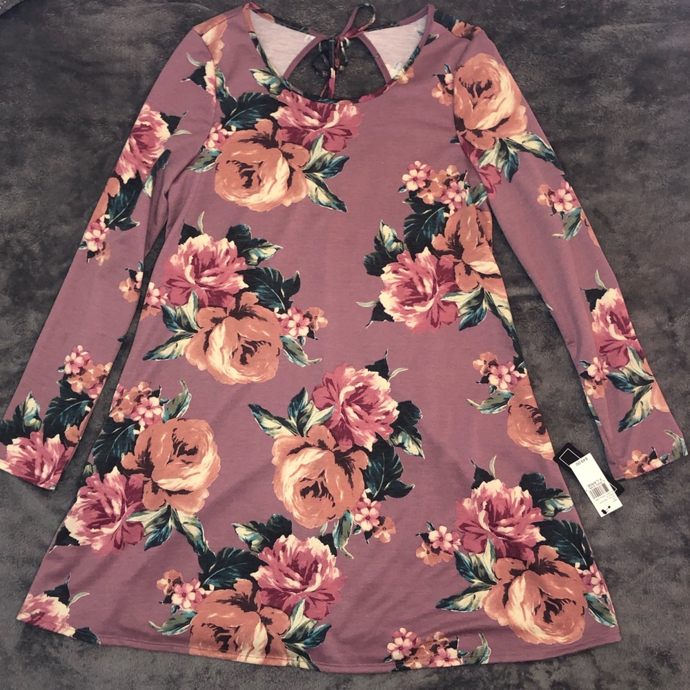 NWT A. BYER long sleeved dress size XL